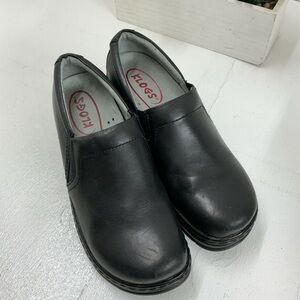 Klogs Men's Classic Black Slip-Ons